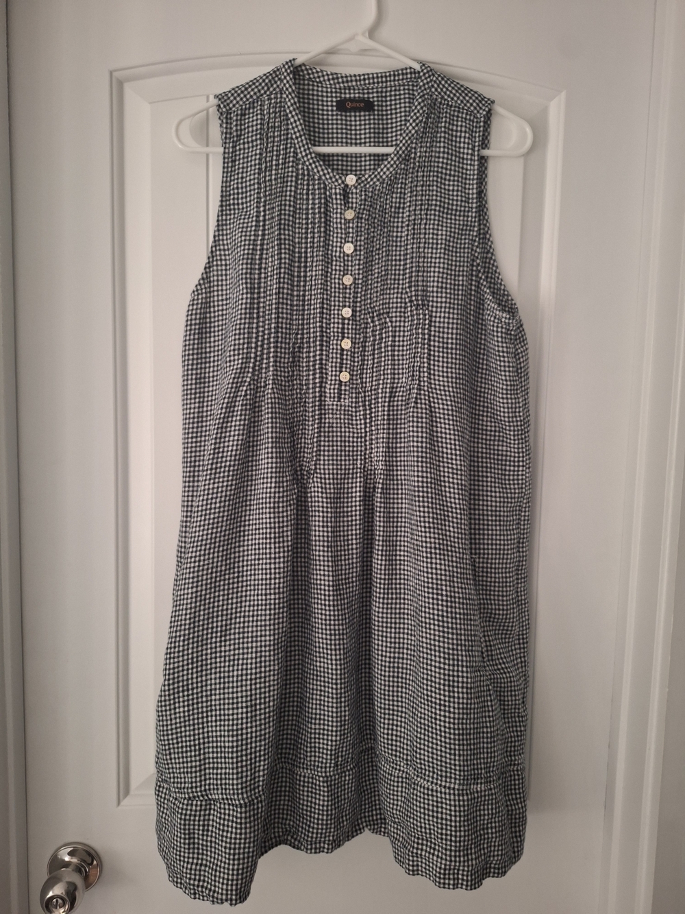 Quince 100% linen Black and White Gingham dress